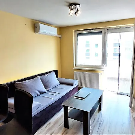 Апартаменты With Large Balcony